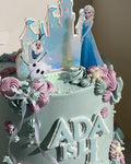 Frozen Magic Cake
